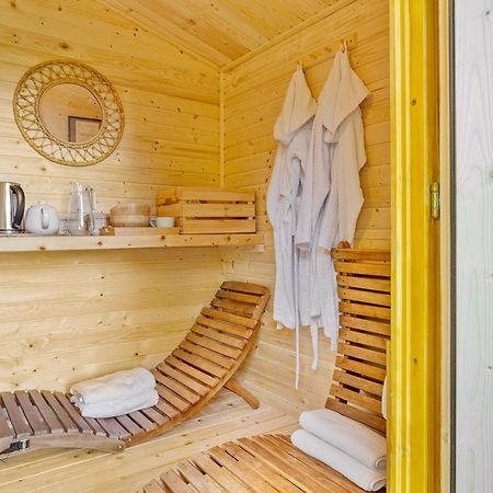 Resort Pod Orehi - Bled - Apartma & Glamping & Savna Exterior foto