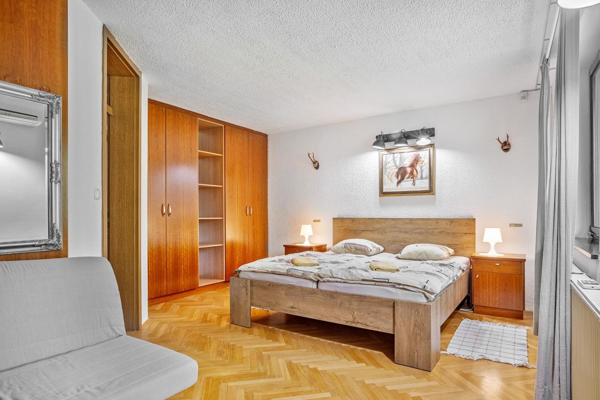 Resort Pod Orehi - Bled - Apartma & Glamping & Savna Exterior foto