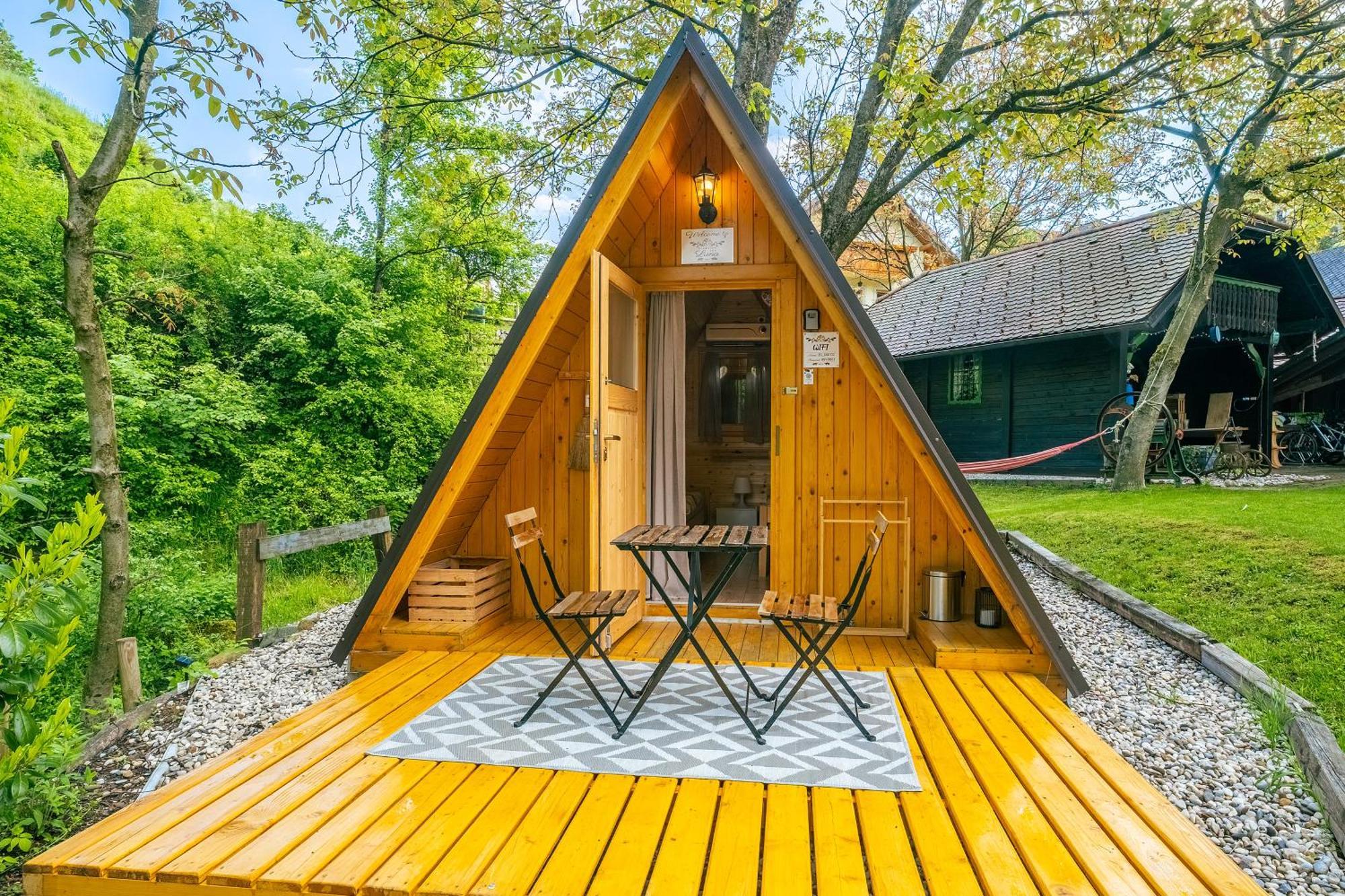 Resort Pod Orehi - Bled - Apartma & Glamping & Savna Exterior foto